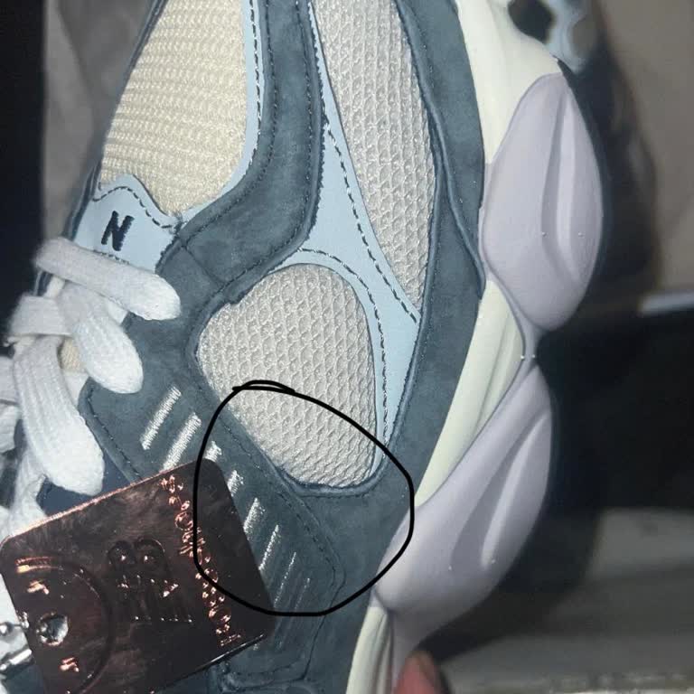 Defolu Ayakkabı İçin Kargo Ücreti Alınması Ve Yanıtsız Değişim Süreci