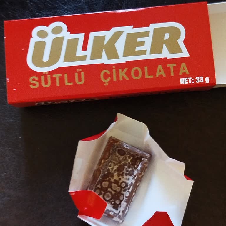 Migros Turhal’da Satın Alınan Ülker Napoliten Çikolatasının Bozulmuş Rengi Ve Sağlık Endişesi