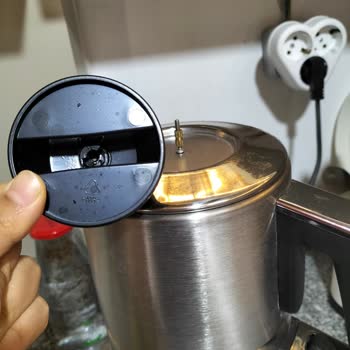 Temper Çaycısının Kapağı Kırıldı, Yetkili Servis 1 Aydır Geri Dönüş Yapmıyor