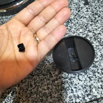 Temper Çaycısının Kapağı Kırıldı, Yetkili Servis 1 Aydır Geri Dönüş Yapmıyor