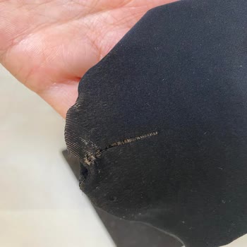 Penti Çorap Kalite Sorunu: İlk Kullanımda Tüylendi Ve Yırtıldı