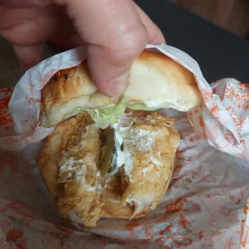 Alerjili Müşteri Yanlış Ek Malzeme Ve İlgisiz Müşteri Hizmetleri