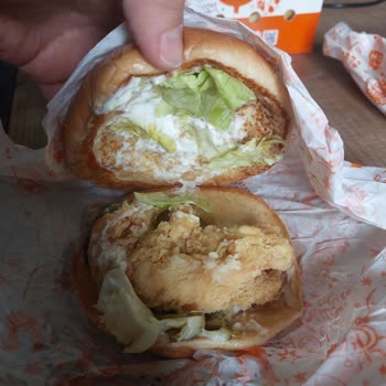 Alerjili Müşteri Yanlış Ek Malzeme Ve İlgisiz Müşteri Hizmetleri