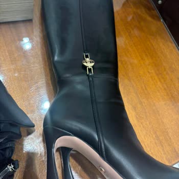 Fermuarı Kapanmayan Çizme Ve Mağaza Müdürünün Reddine Karşı İade Talebi