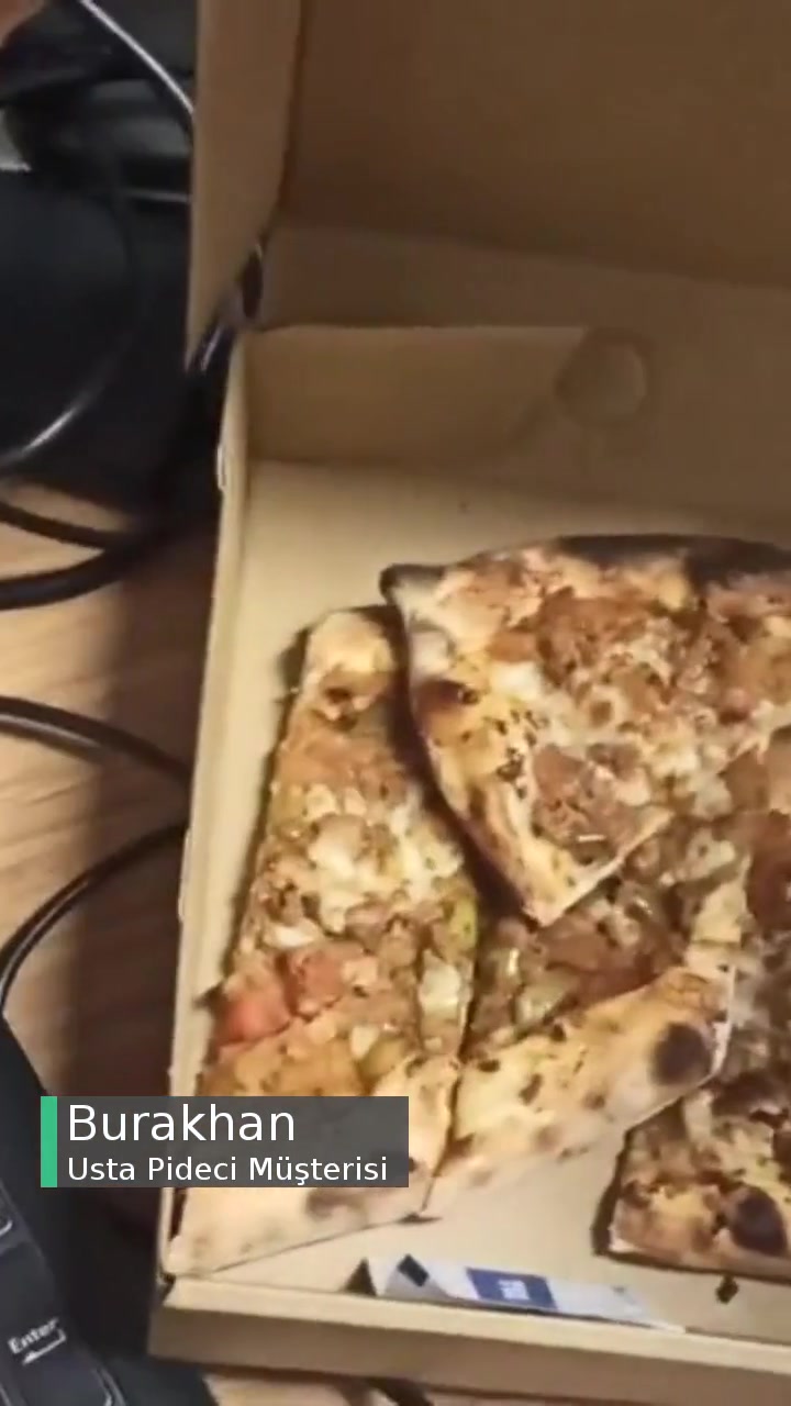 Usta Pideci Hem Fiş Göndermiyor Hem de Yemeği Az Gönderiyor videonun kapak resmi