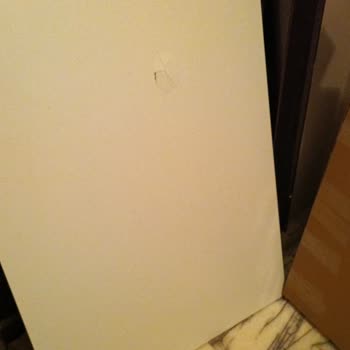 A101'den Aldığım Dolap Kırık Ve Eksik Geldi, Yenisi Gönderilmedi