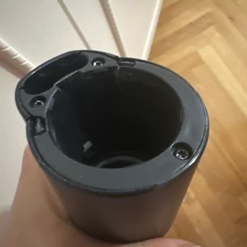 Philips 6000 Dik Süpürge Boru Ve Batarya Parçalarının Kırılması Ve Garanti Kapsamında Değişim Talebi