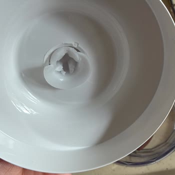 Braun&nbsp;Multiquick&nbsp;Buz Kırma Konusunda İddialı Olarak Tanıtılmasına Rağmen Ekmek İçi Çekerken Kırıldı