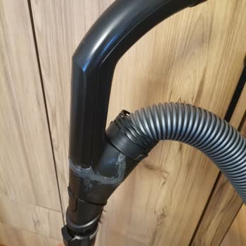 Miele Süpürge Tutma Sapı Yedek Parça Bulunamıyor