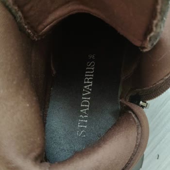 Stradivarius Botların Tabanı Kırıldı, Ücret İadesi İstiyorum