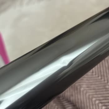 Dyson V12 Serviste Aldığı Vuruk İzleriyle Geri Döndü Ve Değişim Talep Ediyor