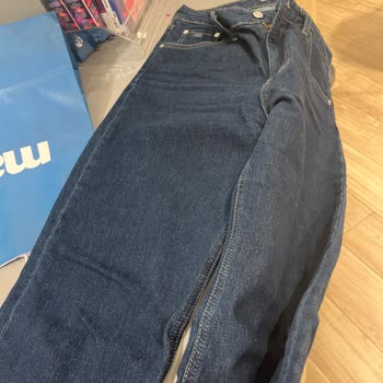 Mavi Esneyen Pantolonların Onayının Reddedilmesi!