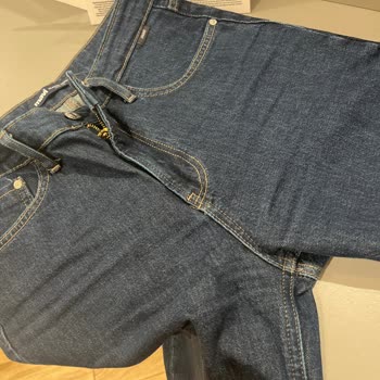 Mavi Esneyen Pantolonların Onayının Reddedilmesi!