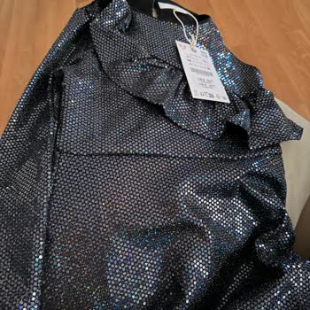 Zara Online Siparişimde Gelen Defolu Elbise İçin Tam İade Talebi