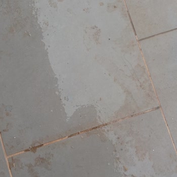 Dry Fix Sıvı Cam Yalıtım Malzemesinde Kabarma Sorunu Ve İade Talebi