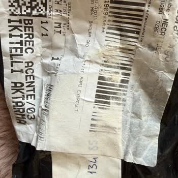 Kargoda Delik, Mavi Apple Watch Kordonu Eksik