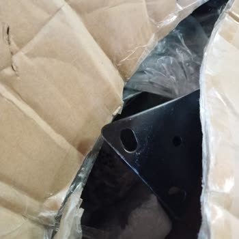 Satıcıdan Gelen Hasarlı Ve Önceden İade Edilmiş Eliptik Bisiklet Üzerine Hızlı Çözüm Talebi