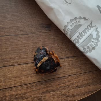 Yanık Tavuk Dürümler İçin Tam İade Ve Açık Özür Bekliyoruz