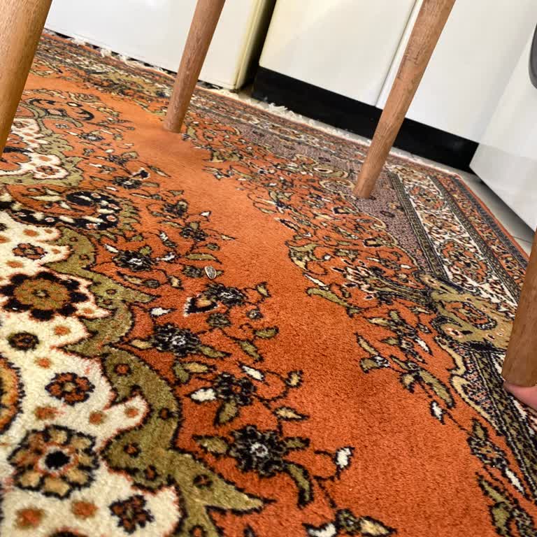 HYS AVM'de Sallanan Sandalyeler Ve Cevapsız Müşteri Desteği