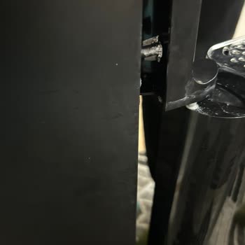 Garanti Servisi Ürünü Kullanılamaz Hale Getirdi, Ücret İadesi Ve Değişim İstiyor