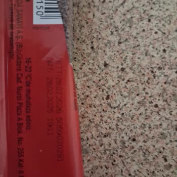 Kitkat Çikolatası Bozulmuş Ve Beyazlamış Gıda Güvenliği Endişesi