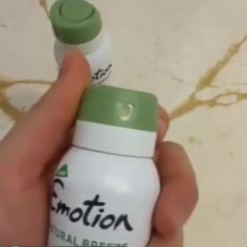 Emotion Natural Breeze Deodorant Kapak Sorunu Sıkılmıyor!
