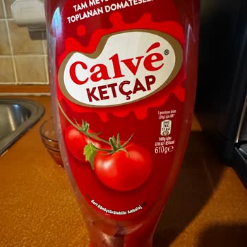 Calve Ketçapta Bilinmeyen Beyaz Yabancı Madde Sağlık Ve Hijyen Endişesi