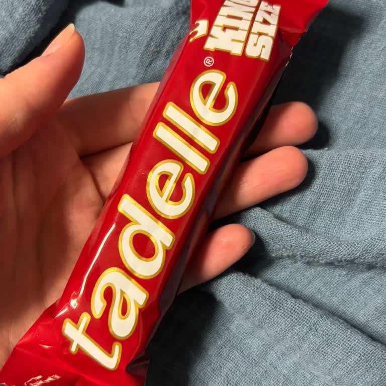 Rengi Soluk Ve Tadı Bozuk Çikolata, Firmadan Cevap Alınamıyor