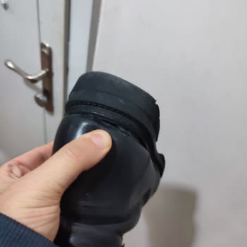 Hotiç Botlarında Deri Yırtılması Ve Trendyol’dan Yanıtsız Şikayet