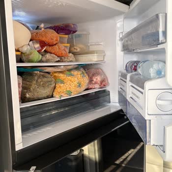 Sharp Buzdolabının Kapak Contası Değiştirilmeden Soğutma Ve Buzlanma Sorunu Çözülmedi