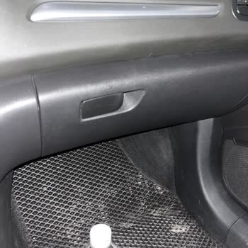 Renault Megane 4’te Ambiyans Aydınlatma Eksikliği