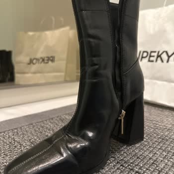 İpekyol Botta Kalitesiz Malzeme Nedeniyle Hızlı Deformasyon Ve Bilgilendirme Eksikliği