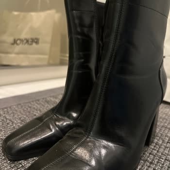 İpekyol Botta Kalitesiz Malzeme Nedeniyle Hızlı Deformasyon Ve Bilgilendirme Eksikliği