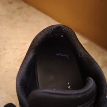 Ayakkabı Dünyası Ayakkabıda Yırtılma Ve Açılmalar Meydana Geldi