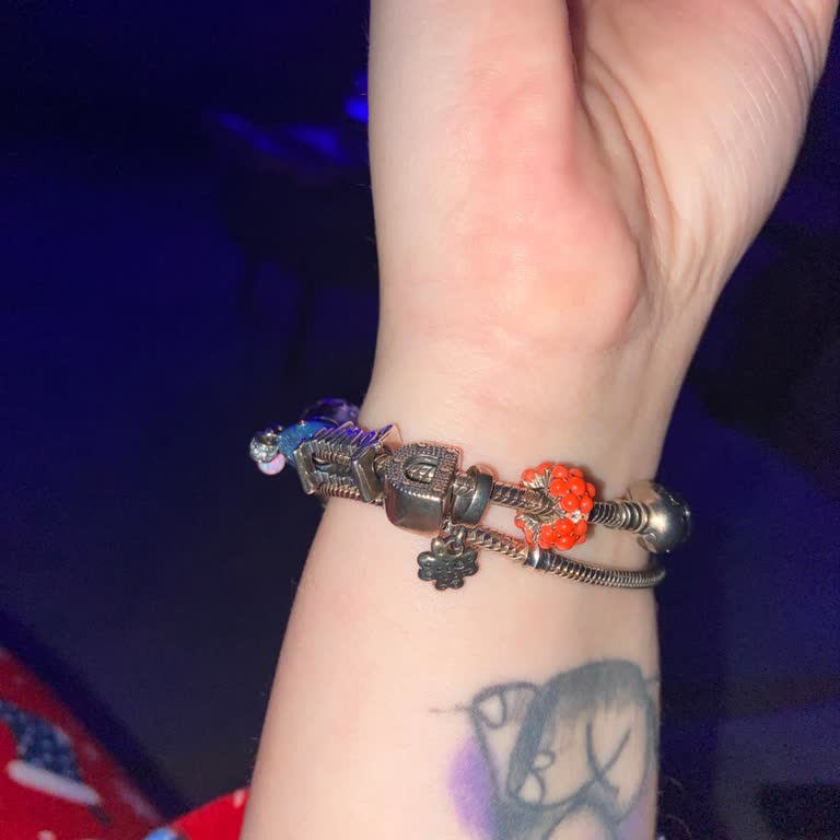 Pandora Ürünlerinde Renk Atması Ve Mağaza Yöneticisinin Aşağılayıcı Tutumu