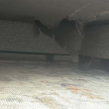 Vivense Köşe Koltukta Açığa Çıkan Defolu Alt Kısım İçin Ücretsiz Çözüm Talebi