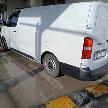 Fiat Scudo Serviste Çizik Ve Göçük, Sorumluluk Reddı Ve Hakaret