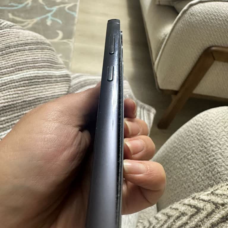 Samsung Galaxy S23 Batarya Şişmesi Ve Güvenlik Endişesi