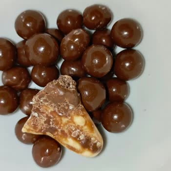 BİM'den Aldığım Çikolatanın Görünümündeki Şok Edici Bozulma Güvenimi Sarstı