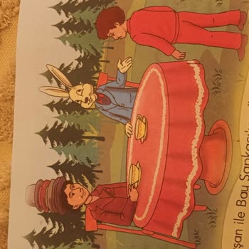 Yıldız Yayınları Çocuk Kitabı Olarak Satılan Kitapta Nargile Ve Şiddetli İçerikler