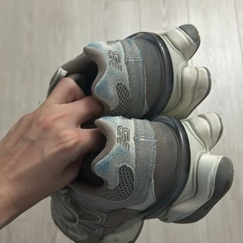 H&M Pantolonu Ayakkabının Rengini Aldı, Çözüm Bekliyor