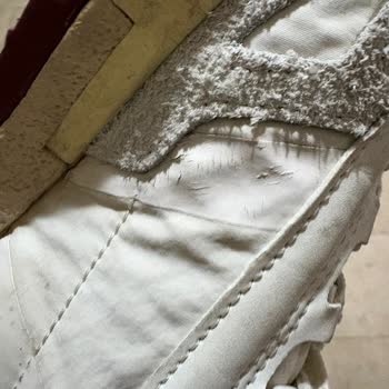 Lacoste Elite Active Ayakkabıda Deri Ayrılması Ve Çizik Sorunu Kullanıcı Hatası Olarak Reddedildi