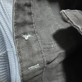 Etiketi Sökülmüş Pantolon Teslim Alındı, Hijyen Ve Beden Uyumsuzluğu