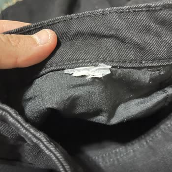 Etiketi Sökülmüş Pantolon Teslim Alındı, Hijyen Ve Beden Uyumsuzluğu