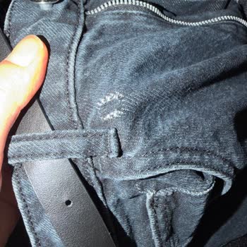 Denim Pantolonun Hızla Yırtılması Ve DeFacto’dan İade Talebi