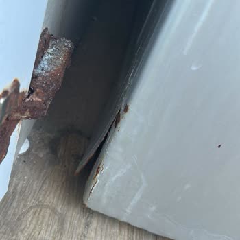 Beko Çamaşır Makinesinin Dış Gövdesinde Hızlı Paslanma Ve Değişim İsteği