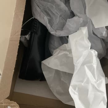 Teslim Edilmemiş, Açılmış Ve Zarar Görmüş Kargo Nedeniyle İade Talebi