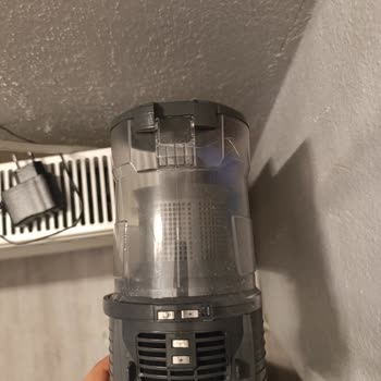 Kırılan Klips Sebebiyle Süpürge Kullanılamaz, Garanti Kapsamında Parça Değişimi Talebi