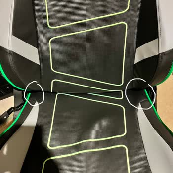 Xrancer Yamuk Bel Kısmı Ve Deri Lekesi Olan Oyuncu Koltuğunda Yetersiz Müşteri Desteği