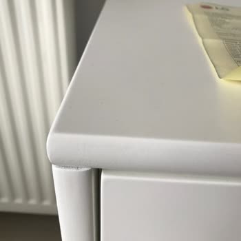 Alan Mobilya Giresun Hem Eksik Raflar Var Hem De Mobilyalarda Belirgin Boya Hataları Bulunuyor